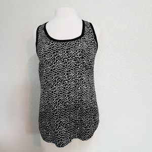 🔴3/$20 Joie 100% Silk Black & White Animal Print Tank Size XS